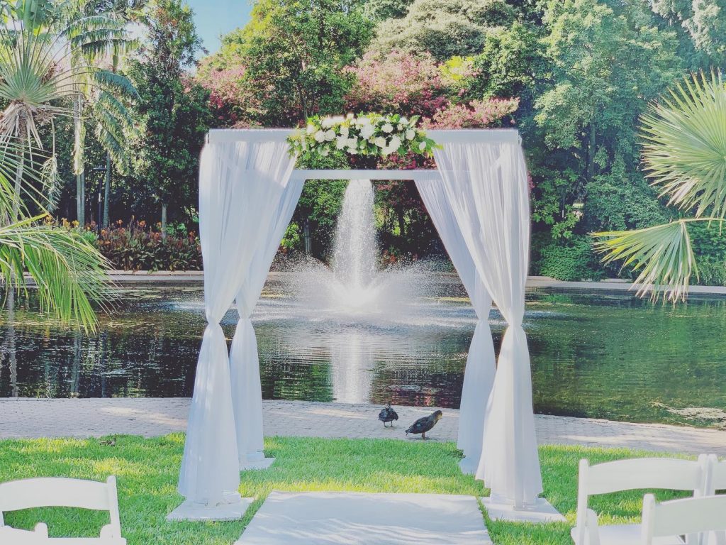 Four post wedding arch