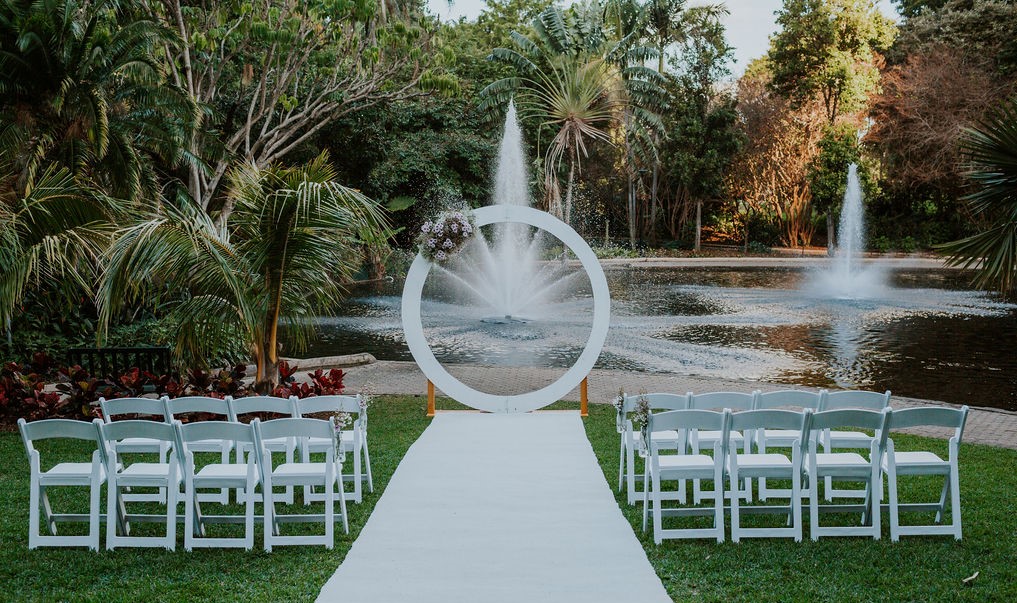 Brisbane City Botanical gardens wedding decor