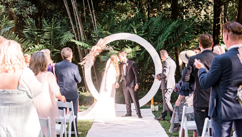 Circular arbor wedding ceremony setup