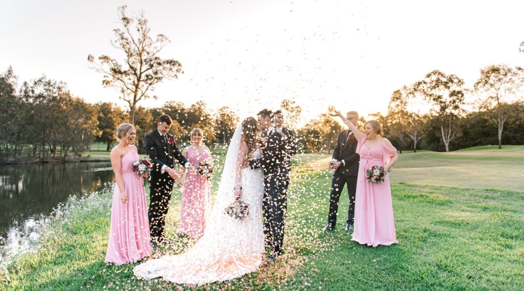 wedding photography confetti