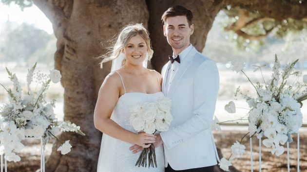 white wedding at New Farm Park