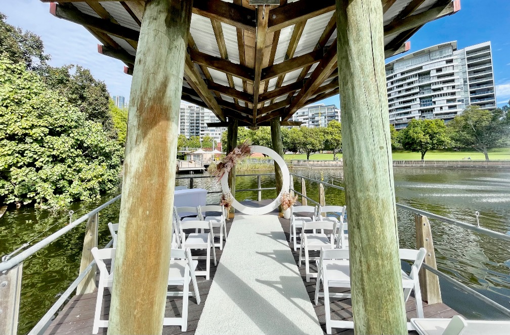 Outdoor wedding decor Brisbane