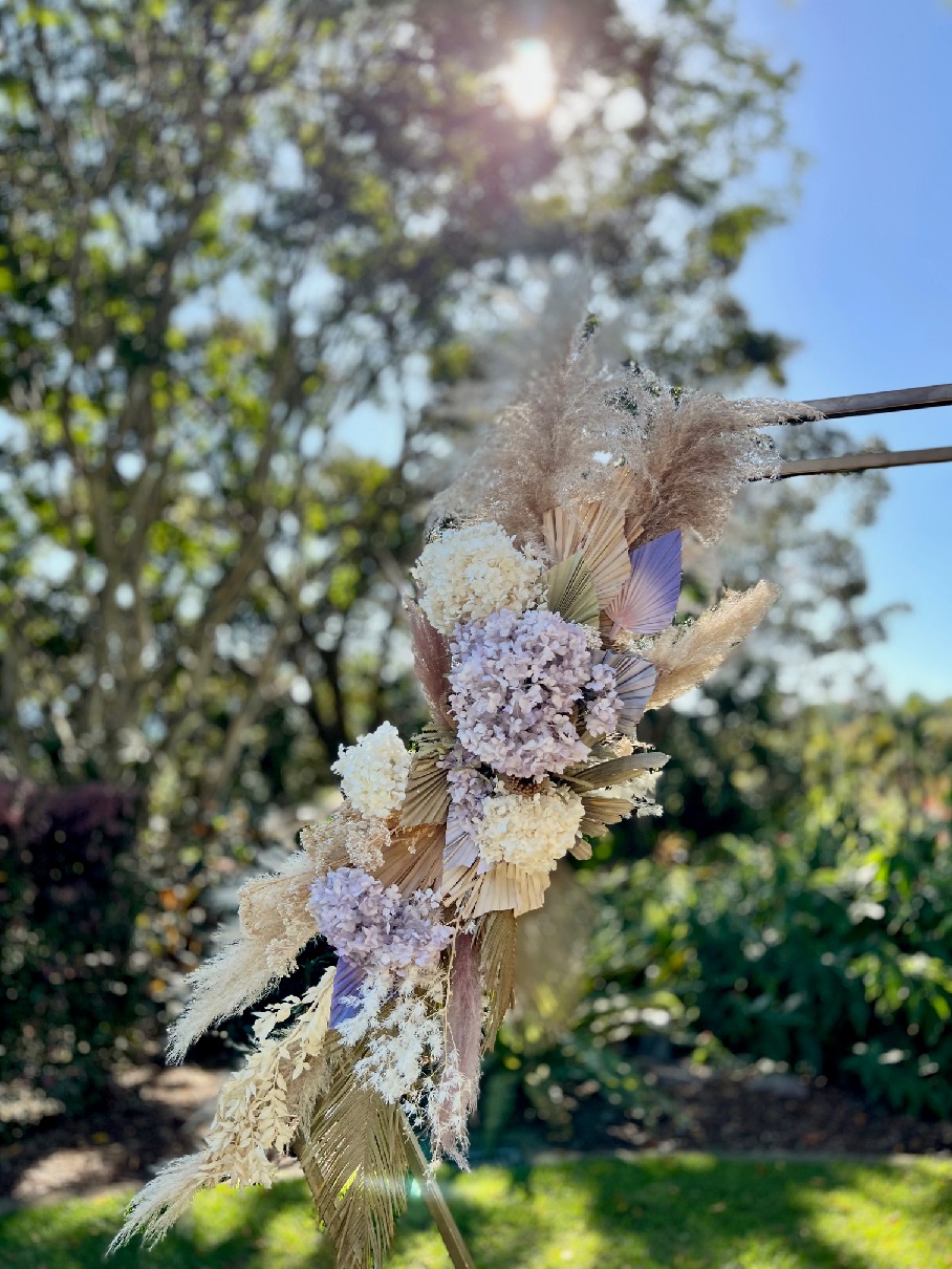 Lilac wedding arbour dried flowers