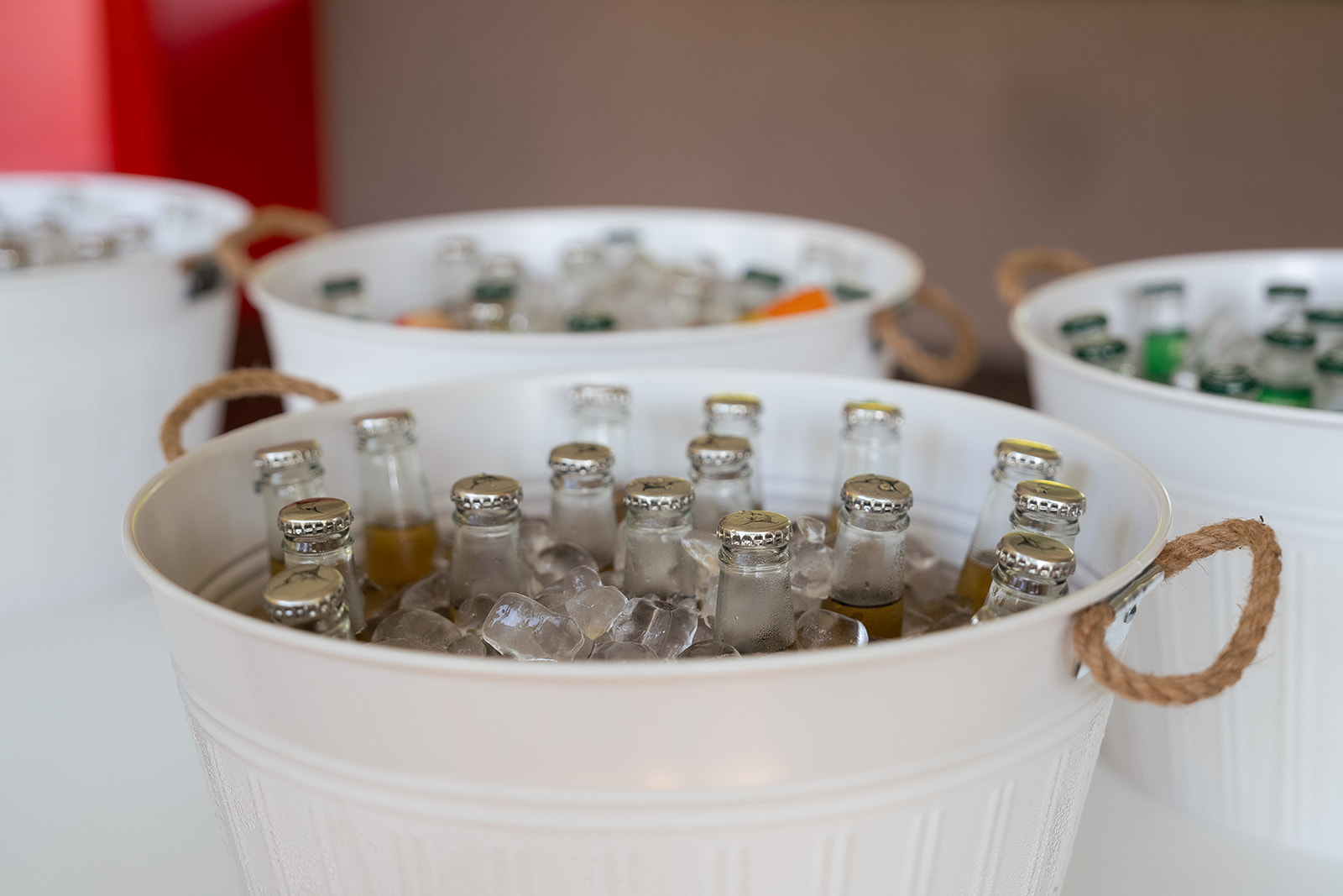 wedding ceremony drinks table